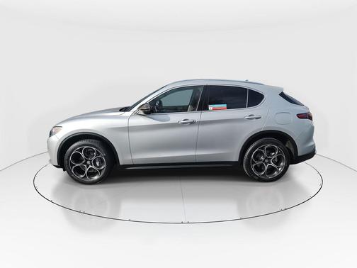 2019 Alfa Romeo Stelvio Ti Lusso