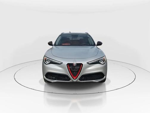 2019 Alfa Romeo Stelvio Ti Lusso