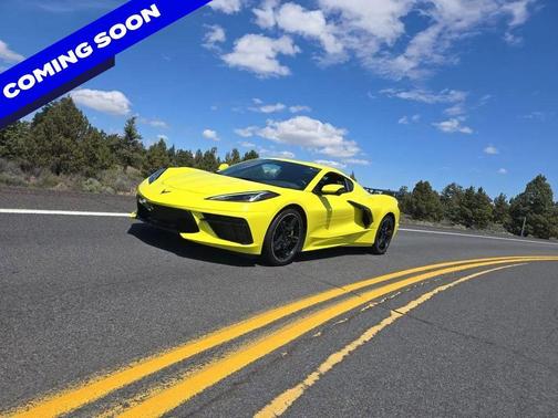Accelerate Yellow Metallic 2020 Chevrolet Corvette Stingray w/1LT