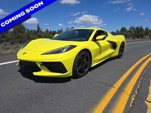 Accelerate Yellow Metallic 2020 Chevrolet Corvette Stingray w/1LT