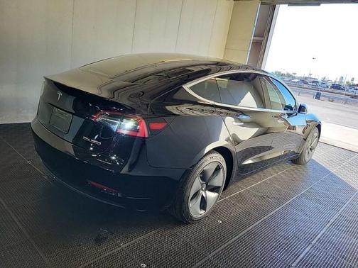 2019 Tesla Model 3 Performance