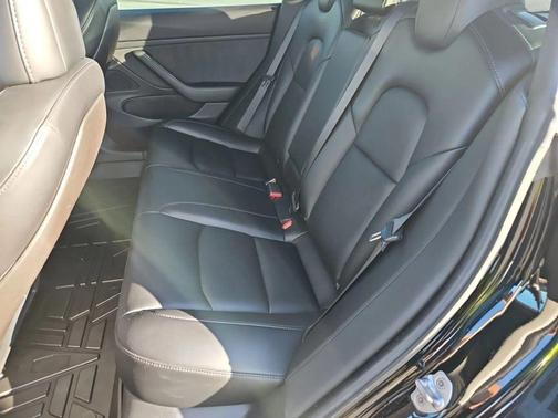 2019 Tesla Model 3 Performance