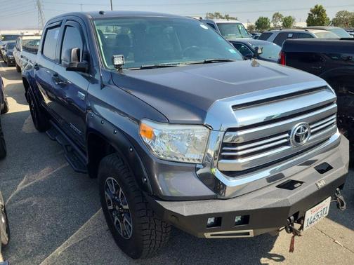 2017 Toyota Tundra SR5