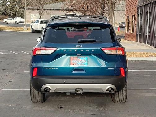 2020 Ford Escape Titanium