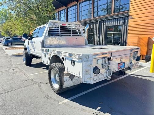 WHITE PLATINUM MET TRI-COAT 2019 Ford F-450 King Ranch