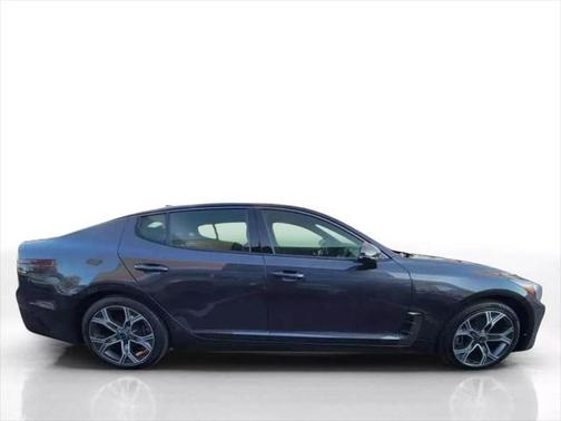 2021 Kia Stinger GT-Line
