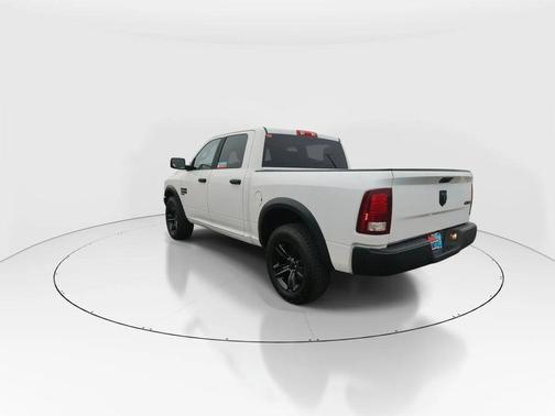 2024 RAM 1500 Classic Warlock Crew Cab 4x4 5'7' Box