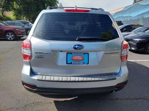 2016 Subaru Forester 2.5i