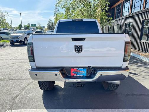 Bright White Clearcoat 2017 RAM 2500 Tradesman Crew Cab 4x4 6'4' Box