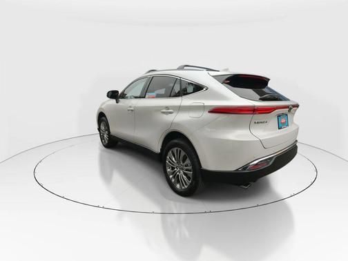 2023 Toyota Venza XLE