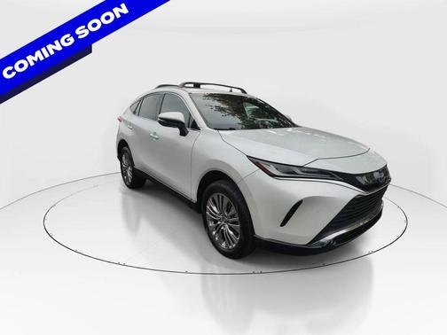 2023 Toyota Venza XLE