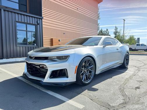 Silver Ice Metallic 2017 Chevrolet Camaro ZL1