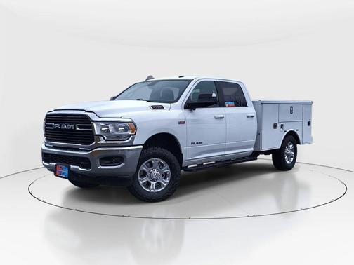2021 RAM 3500 Big Horn Crew Cab 4x4 8' Box