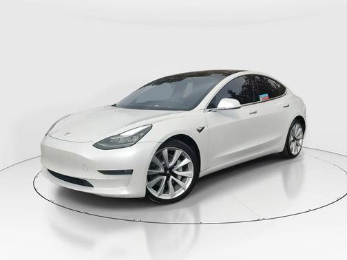 2018 Tesla Model 3 Long Range