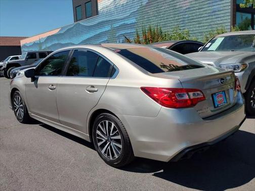 2018 Subaru Legacy Base