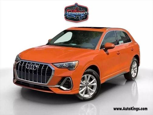 2022 Audi Q3 45 S line Premium