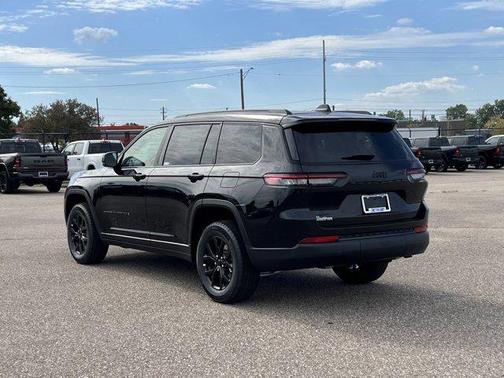 2025 Jeep Grand Cherokee L Altitude