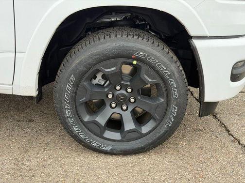 Bright White Clearcoat 2026 RAM 1500 Big Horn/Lone Star