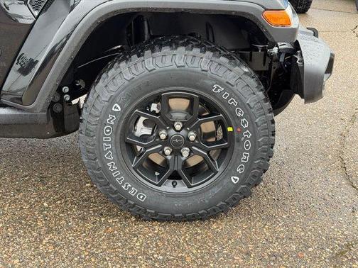 2026 Jeep Gladiator Willys 4x4