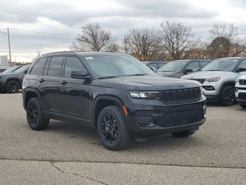 2025 Jeep Grand Cherokee Altitude