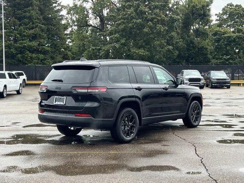 2025 Jeep Grand Cherokee L Altitude