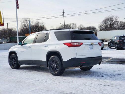 2020 Chevrolet Traverse LT Cloth