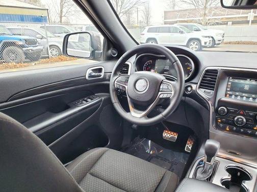 2021 Jeep Grand Cherokee Laredo