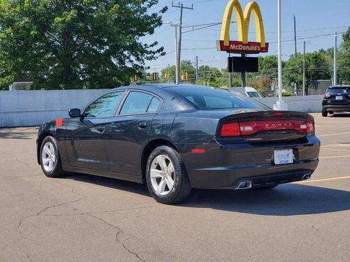 2012 Dodge Charger SE