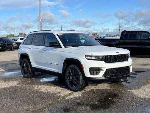 2025 Jeep Grand Cherokee Altitude
