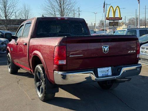 Delmonico Red Pearlcoat 2016 RAM 1500 Outdoorsman