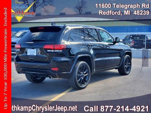 2022 Jeep Grand Cherokee Laredo