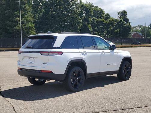 2025 Jeep Grand Cherokee Limited X