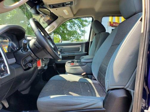 2014 RAM 1500 SLT