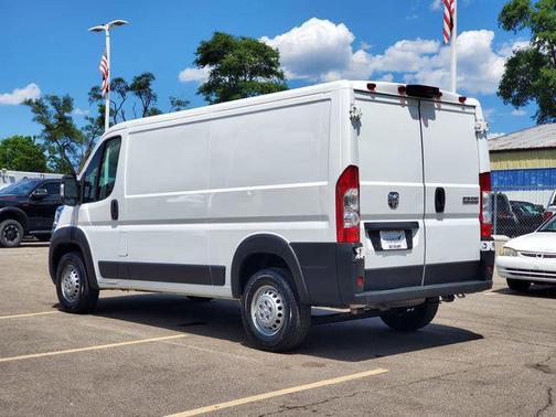 Bright White Clearcoat 2025 RAM ProMaster 2500 Tradesman