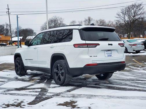 2023 Jeep Grand Cherokee L Altitude