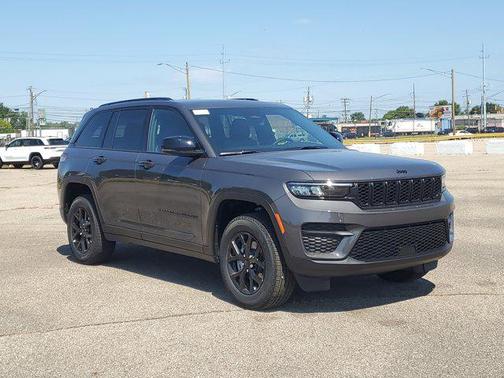 2025 Jeep Grand Cherokee Altitude
