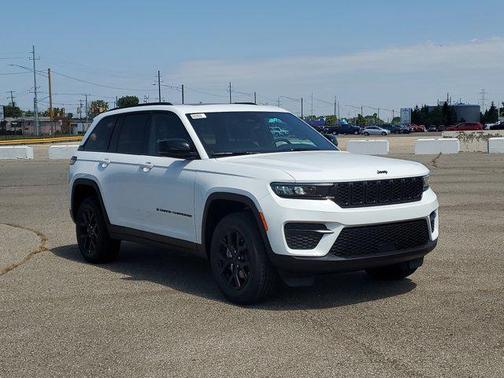 2025 Jeep Grand Cherokee Altitude