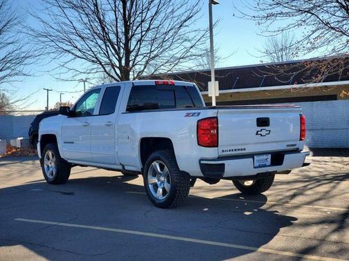2017 Chevrolet Silverado 1500 2LT