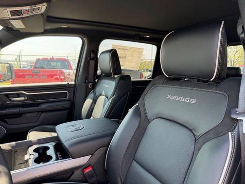 Bright White Clearcoat 2026 RAM 1500 Laramie
