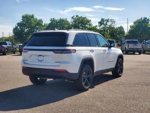 2025 Jeep Grand Cherokee Limited X