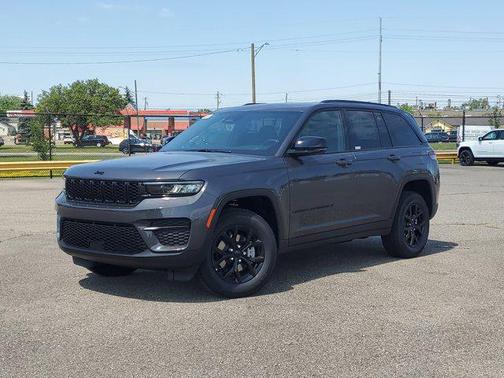 2025 Jeep Grand Cherokee Altitude