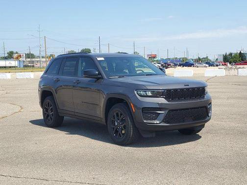 2025 Jeep Grand Cherokee Altitude