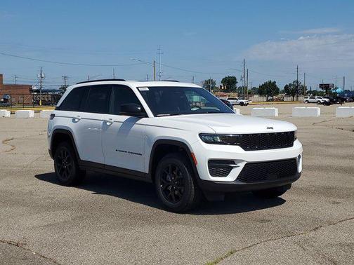 2025 Jeep Grand Cherokee Altitude