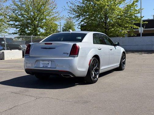 2023 Chrysler 300 S