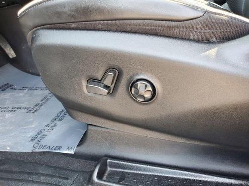 2022 Chrysler Pacifica Hybrid Limited