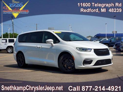 2022 Chrysler Pacifica Hybrid Limited