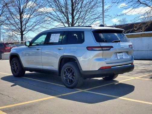 2021 Jeep Grand Cherokee L Laredo
