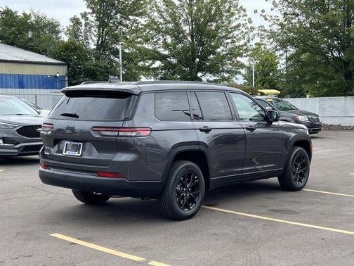 2025 Jeep Grand Cherokee L Altitude