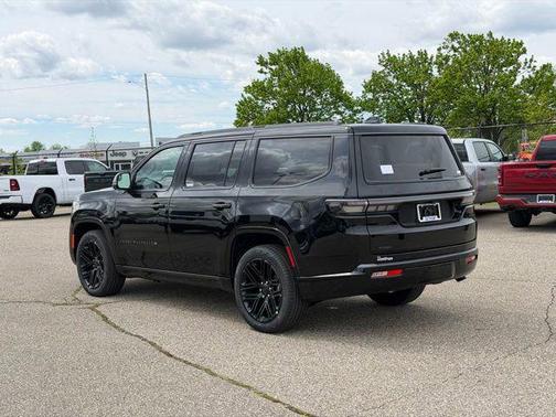 High Gloss Black 2026 Jeep Grand Wagoneer Limited Reserve 4x4