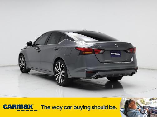 2021 Nissan Altima SR